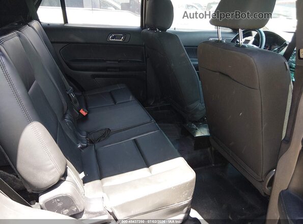 1FM5K8AR3GGD30790 2016 FORD UTILITY POLICE INTERCEPTOR Black VIN კოდის სტიკერის ხედი