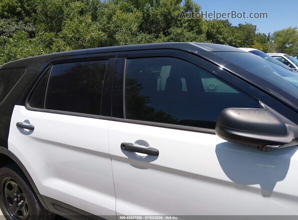 1FM5K8AR3GGD30790 2016 FORD UTILITY POLICE INTERCEPTOR Black უკანა სალონის ხედი