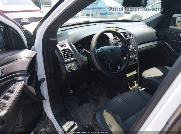 1FM5K8AR4JGA15925 2018 FORD POLICE INTERCEPTOR White 