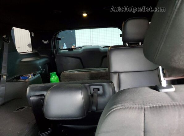 1FM5K8AR5JGA83764 2018 FORD EXPLORER White უკანა სავარძლების ხედი