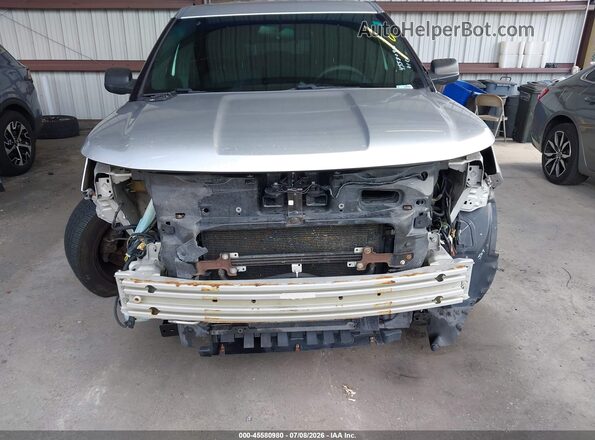 1FM5K8AR7HGA35886 2017 FORD UTILITY POLICE INTERCEPTOR Silver Front view