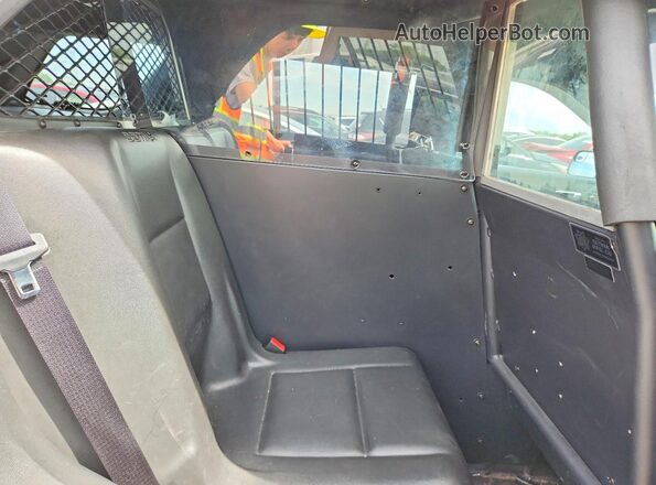 1FM5K8AR7HGC86424 2017 FORD EXPLORER Silver Widok tylnych siedzeń