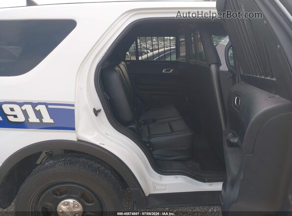1FM5K8AR7KGA12907 2019 FORD POLICE INTERCEPTOR Белый Вид наклейки с VIN-кодом