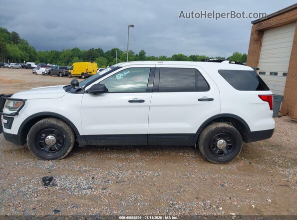 1FM5K8AR9GGC72703 2016 FORD UTILITY POLICE INTERCEPTOR White Սալոնի 360 աստիճան տեսք