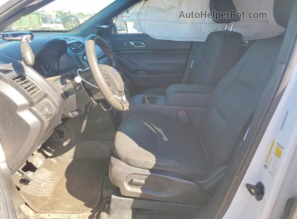 1FM5K8AR9JGA20778 2018 FORD EXPLORER White Вид салону спереду