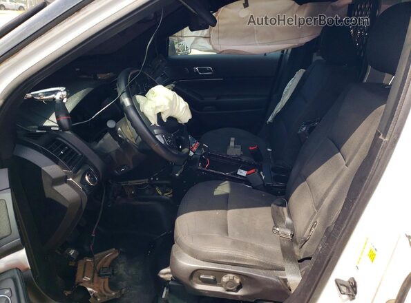 1FM5K8AR9KGA29160 2019 FORD EXPLORER White Vista interior delantera