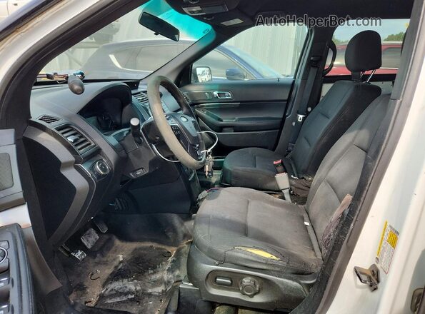 1FM5K8AT1HGA71276 2017 FORD EXPLORER White Вид салону спереду
