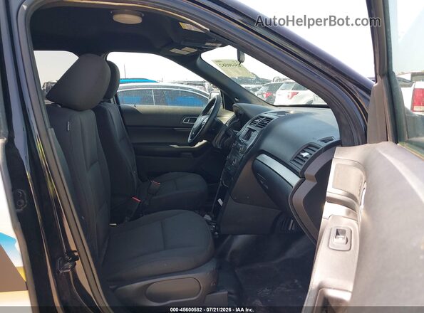 1FM5K8AT1JGA57903 2018 FORD POLICE INTERCEPTOR Black Вид салону спереду