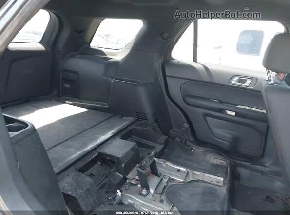 1FM5K8AT7JGA57906 2018 FORD POLICE INTERCEPTOR Black Widok naklejki z numerem VIN