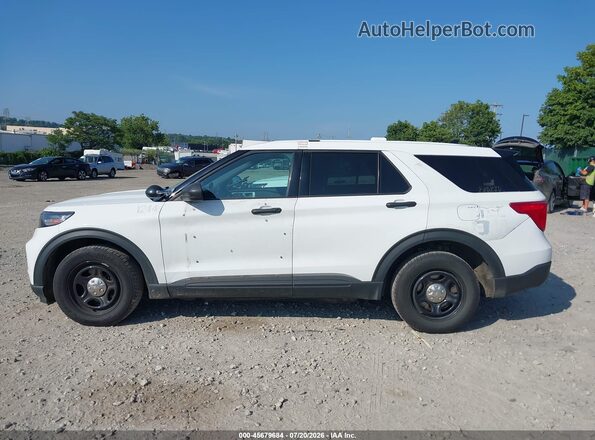1FM5K8AW0LGC14026 2020 FORD POLICE INTERCEPTOR Белый Вид задней части салона