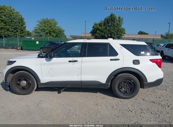 1FM5K8AW7LGC14007 2020 FORD POLICE INTERCEPTOR White Սալոնի 360 աստիճան տեսք