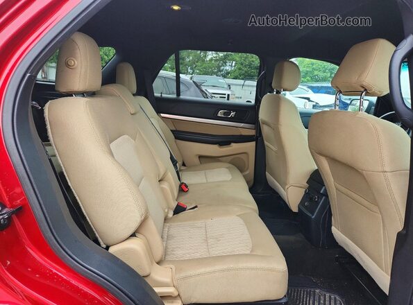 1FM5K8B81GGC21234 2016 FORD EXPLORER Red Вид задньої частини салону