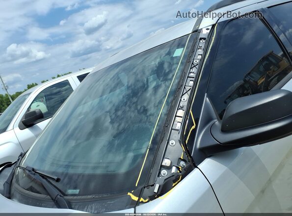 1FM5K8B85HGD23038 2017 FORD EXPLORER Silver Widok z przodu