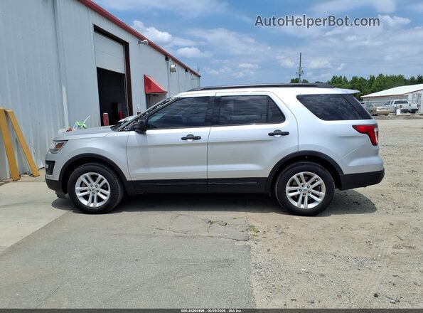 1FM5K8B85HGD23038 2017 FORD EXPLORER Silver Widok wnętrza 360 stopni