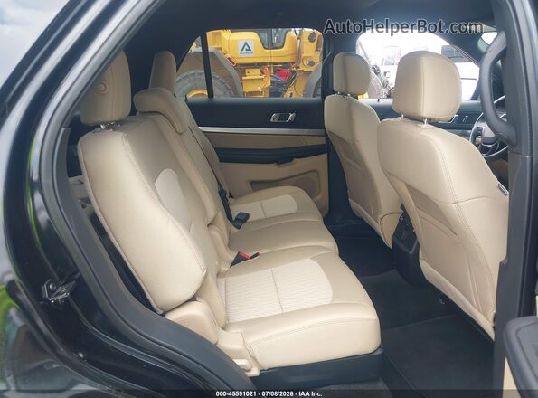 1FM5K8B85HGE25679 2017 FORD EXPLORER Black VIN sticker view