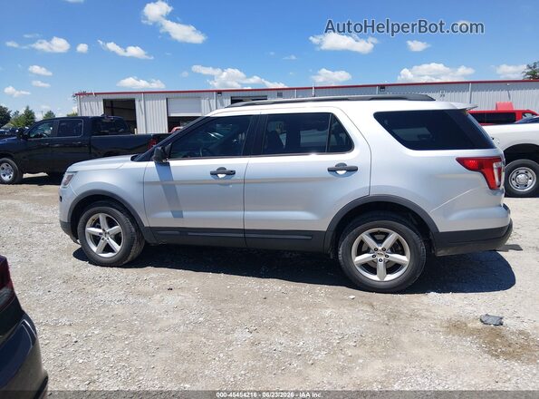 1FM5K8B85JGC45253 2018 FORD EXPLORER Silver სალონის 360-გრადუსიანი ხედი