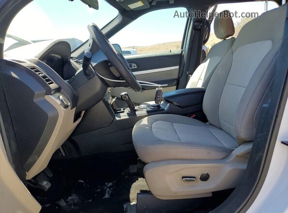 1FM5K8B86JGC44676 2018 FORD EXPLORER White Widok wnętrza z przodu