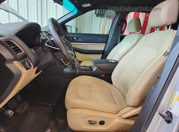 1FM5K8B88GGC08660 2016 FORD EXPLORER Silver Вид салону спереду