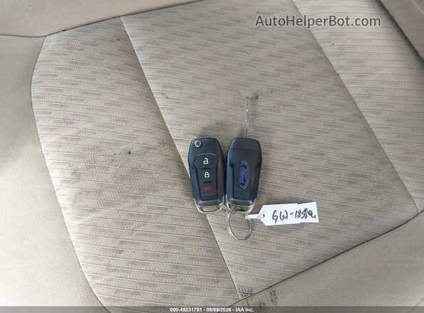 1FM5K8B88HGD14981 2017 FORD EXPLORER White Widok deski rozdzielczej