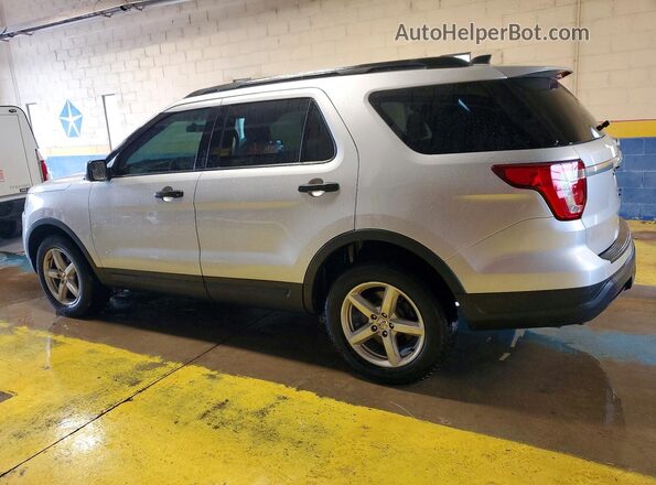 1FM5K8B88JGC29418 2018 FORD EXPLORER Silver Trasero izquierdo