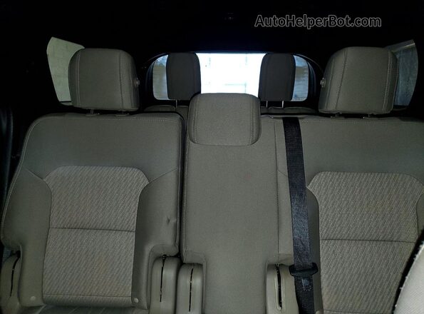 1FM5K8B88JGC29418 2018 FORD EXPLORER Silver Vista de los asientos traseros