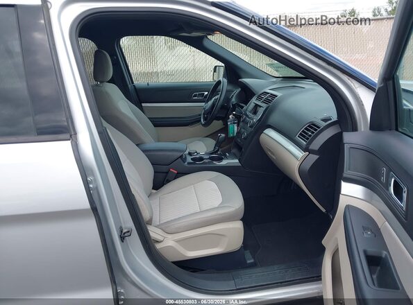 1FM5K8BH0JGC45581 2018 FORD EXPLORER Silver Սալոնի դիմացի տեսք