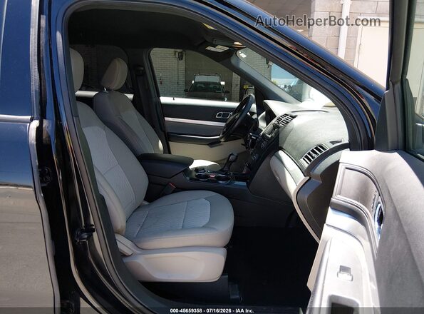 1FM5K8BH1JGC45590 2018 FORD EXPLORER Black წინა სალონის ხედი