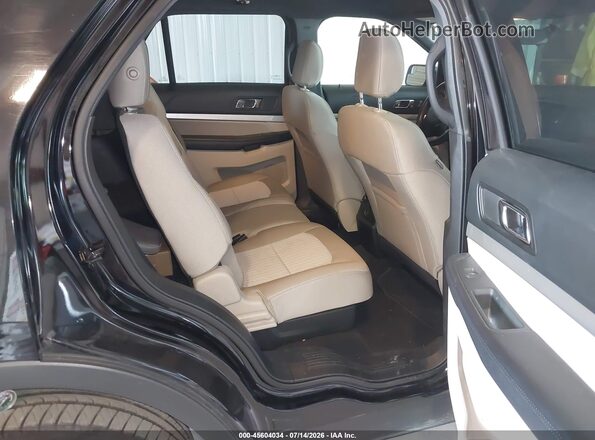 1FM5K8BH9JGC45398 2018 FORD EXPLORER Кремовый Вид наклейки с VIN-кодом
