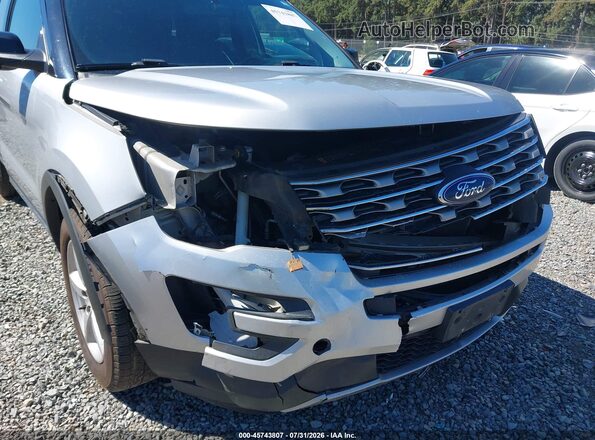 1FM5K8D80HGD17807 2017 FORD EXPLORER Серебряный Вид спереди