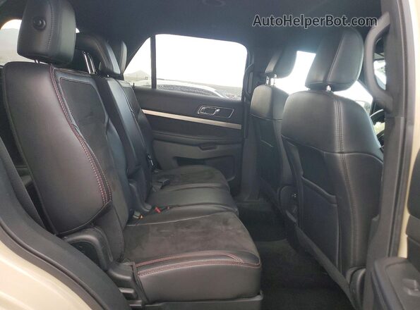 1FM5K8D80JGA33065 2018 FORD EXPLORER Cream Rear interior view