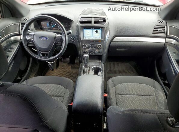 1FM5K8D80JGC14943 2018 FORD EXPLORER Red Вид панелі приладів