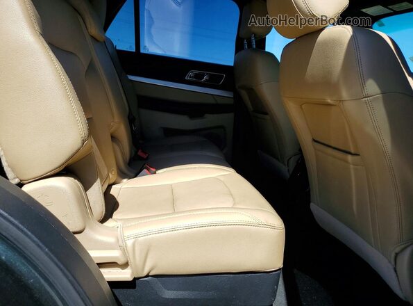 1FM5K8D81GGC20730 2016 FORD EXPLORER Green Rear interior view