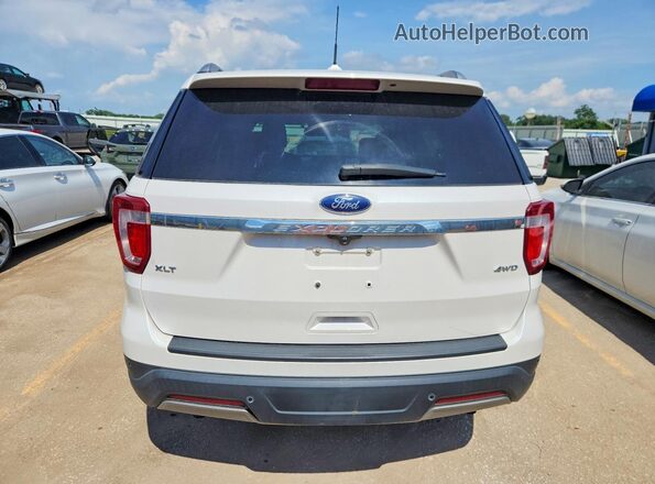 1FM5K8D81KGA46487 2019 FORD EXPLORER Белый Вид сзади