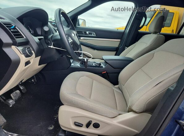 1FM5K8D81KGA92885 2019 FORD EXPLORER Blue Front interior view