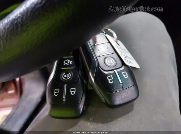 1FM5K8D82GGA31889 2016 FORD EXPLORER Красный Вид панели приборов