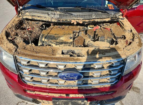 1FM5K8D82GGA33335 2016 FORD EXPLORER Red Вид задньої частини салону