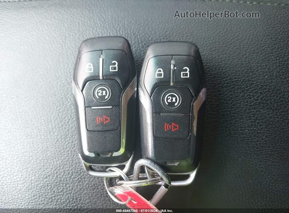 1FM5K8D82GGC00051 2016 FORD EXPLORER White Widok deski rozdzielczej