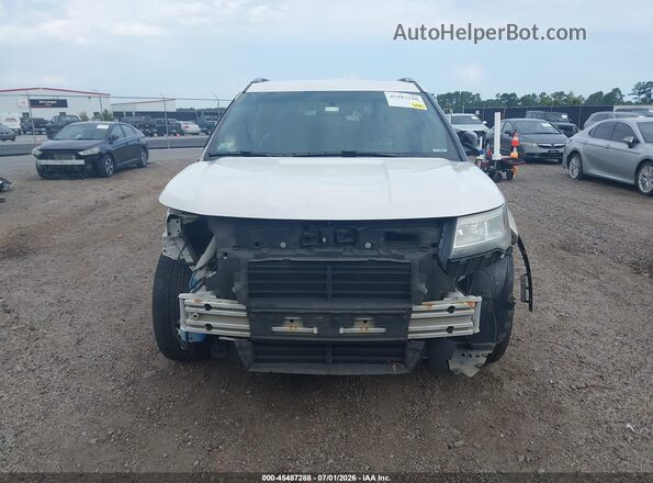 1FM5K8D82GGC00051 2016 FORD EXPLORER White Widok wnętrza z tyłu