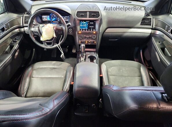1FM5K8D82JGC83049 2018 FORD EXPLORER Синий Вид панели приборов