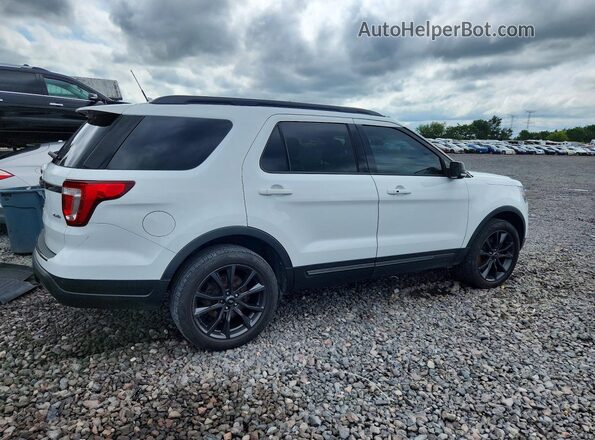 1FM5K8D82KGA39144 2019 FORD EXPLORER White Rear right
