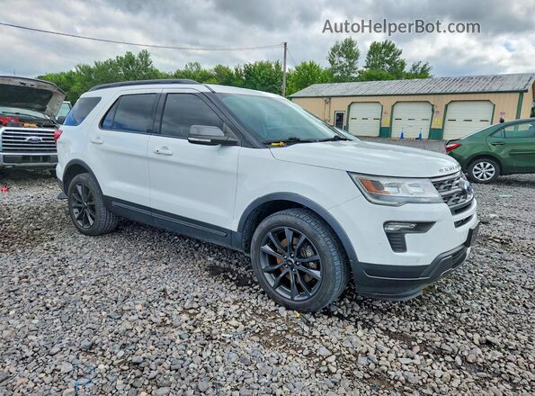 1FM5K8D82KGA39144 2019 FORD EXPLORER White Front right