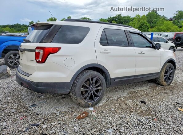 1FM5K8D83JGC02303 2018 FORD EXPLORER Белый Задняя правая четверть
