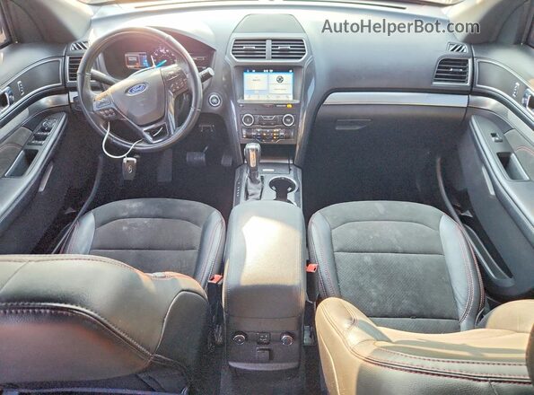 1FM5K8D83JGC31722 2018 FORD EXPLORER White Dashboard view