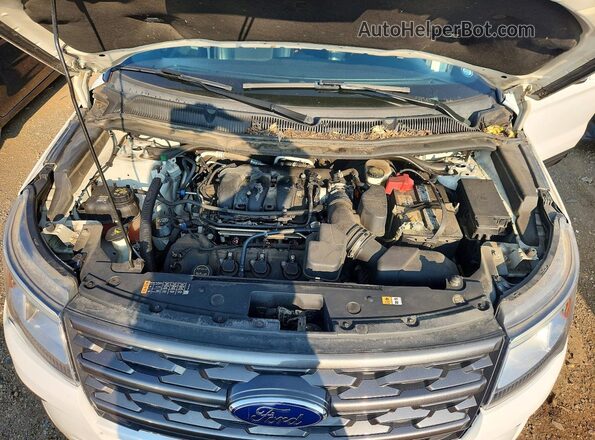 1FM5K8D83JGC31722 2018 FORD EXPLORER White Engine compartment view