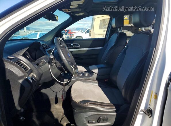 1FM5K8D84HGD64578 2017 FORD EXPLORER White წინა სალონის ხედი