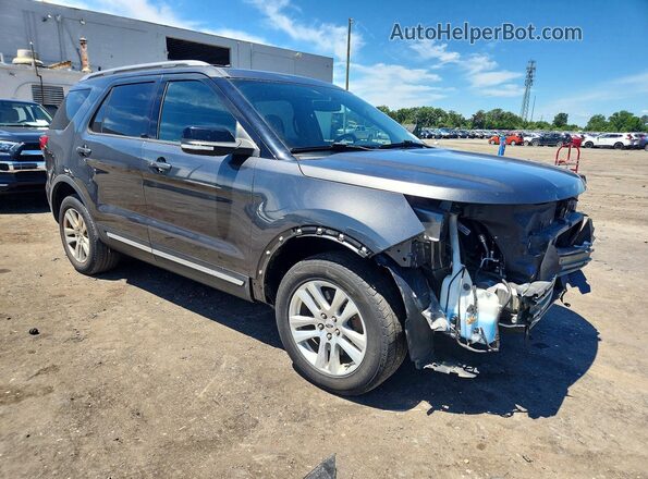 1FM5K8D84JGC64597 2018 FORD EXPLORER Gray Delantero derecho