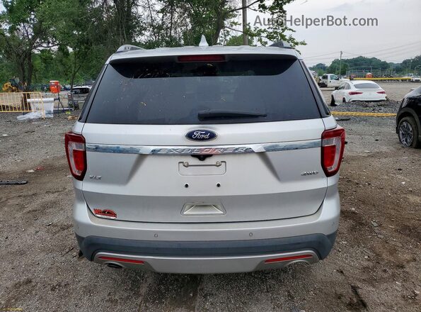 1FM5K8D85HGC88210 2017 FORD EXPLORER Серебряный Вид сзади