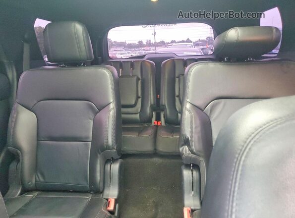 1FM5K8D86HGD83505 2017 FORD EXPLORER Gray Widok tylnych siedzeń