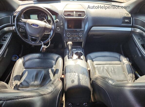1FM5K8D86JGA66183 2018 FORD EXPLORER Black Dashboard view