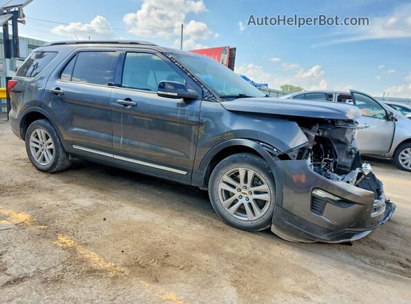 1FM5K8D86JGA88457 2018 FORD EXPLORER Gray Передня права чверть